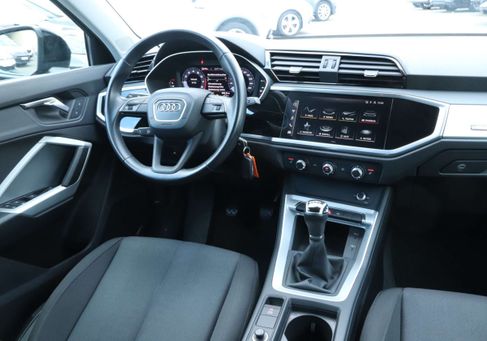 Audi Q3, 2022