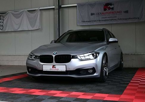 BMW 325, 2017
