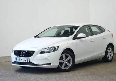 Volvo V40, 2018