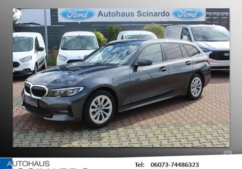 BMW 318, 2022