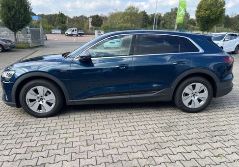 Audi e-tron, 2022 3