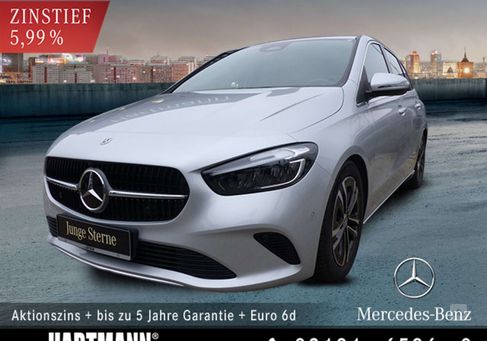 Mercedes-Benz B 180, 2023