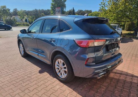 Ford Kuga, 2022