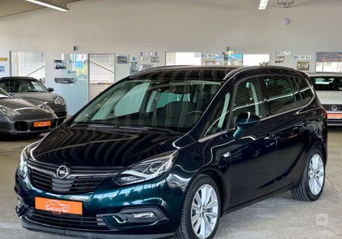 Opel Zafira Tourer, 2017