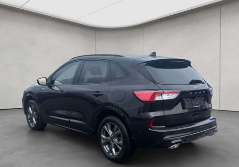 Ford Kuga, 2022
