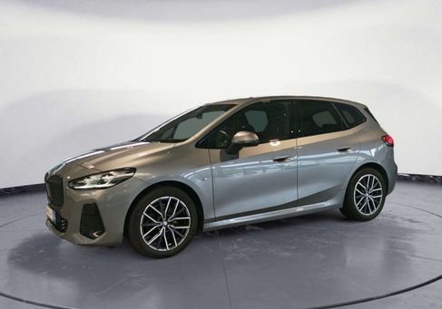 BMW 220, 2022