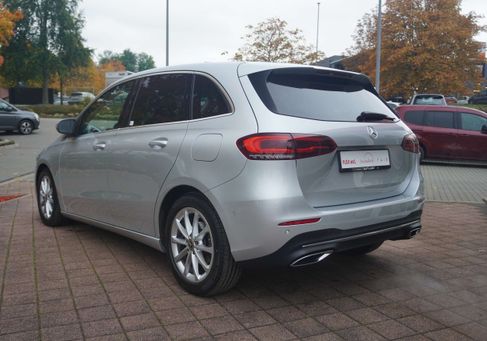 Mercedes-Benz B 150, 2020