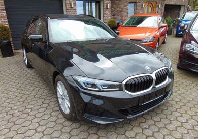 BMW 318, 2023
