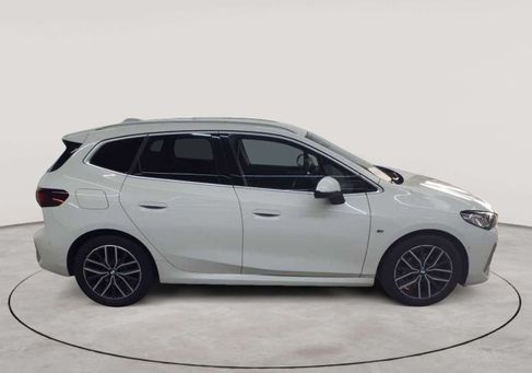 BMW 218, 2023 3