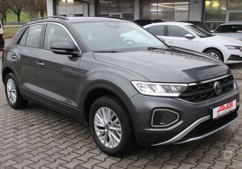 Volkswagen T-Roc, 2023