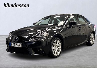Lexus IS, 2016