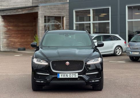 Jaguar F-Pace, 2018