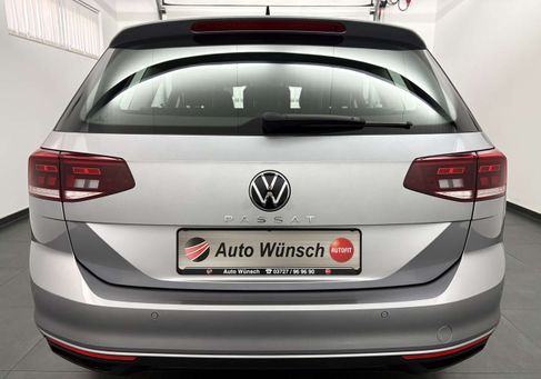 Volkswagen Passat Variant, 2023 3