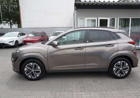 Hyundai Kona, 2022 3