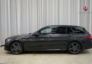 Mercedes-Benz C 300, 2021