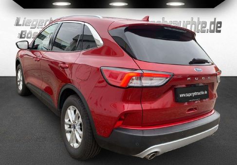 Ford Kuga, 2021