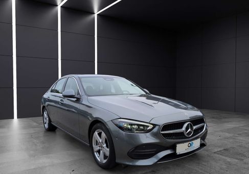 Mercedes-Benz C 200, 2022