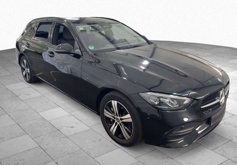 Mercedes-Benz C 300, 2023