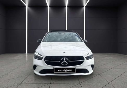 Mercedes-Benz B 180, 2024
