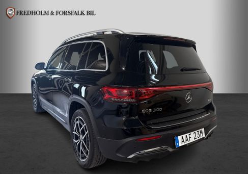 Mercedes-Benz EQB, 2022