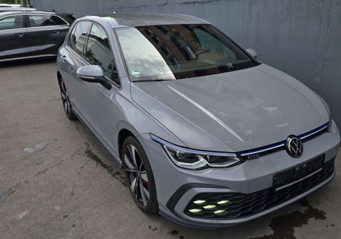 Volkswagen Golf, 2021