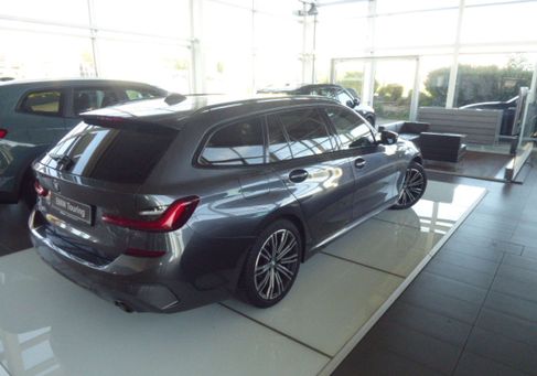 BMW 318, 2022 2