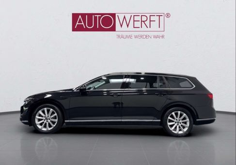 Volkswagen Passat Variant, 2023 3