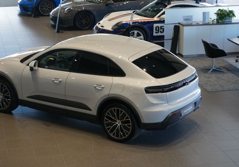Porsche Macan, 2024