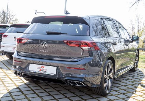 Volkswagen Golf, 2024 3