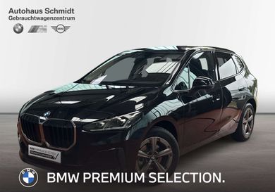 BMW 216, 2024