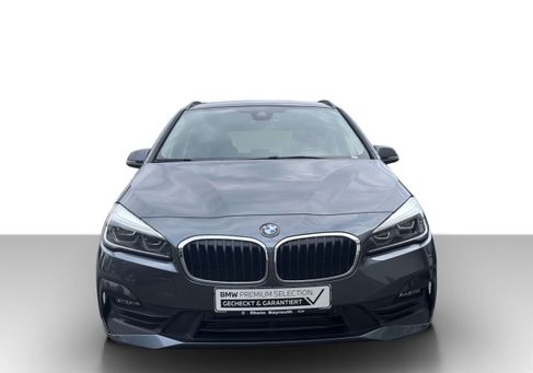 BMW 218, 2021 3