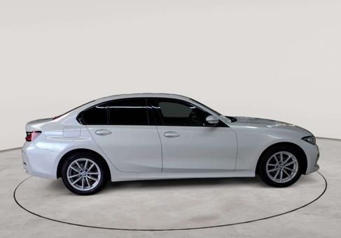 BMW 318, 2023 3