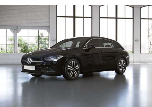 Mercedes-Benz CLA 250, 2022