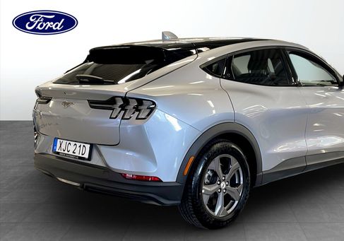 Ford Mustang Mach-E, 2022 2