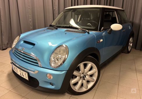 MINI, 2004