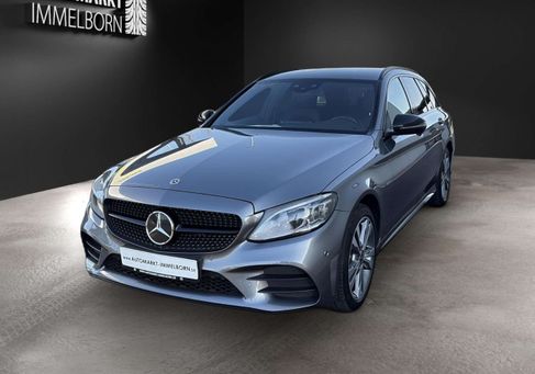 Mercedes-Benz C 300, 2021