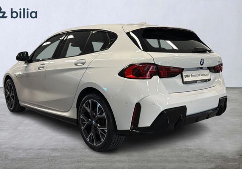 BMW 120, 2025