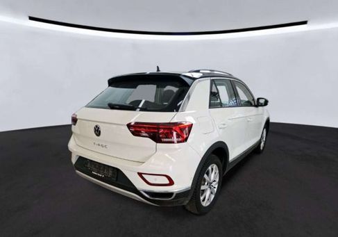Volkswagen T-Roc, 2022 3