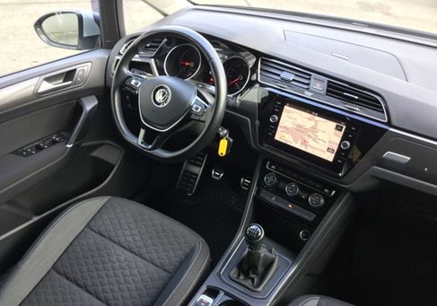 Volkswagen Touran, 2018