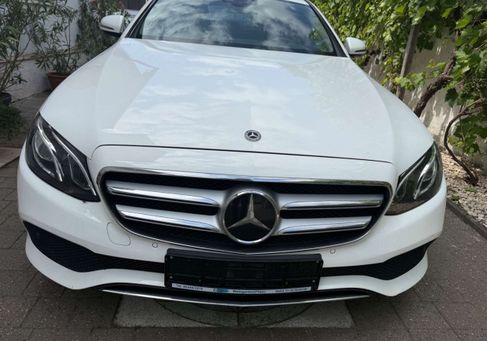 Mercedes-Benz E 300, 2018 2