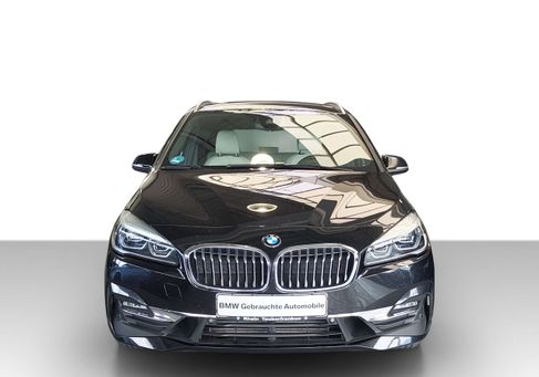 BMW 220, 2022 2