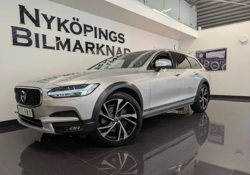 Volvo V90 Cross Country, 2019