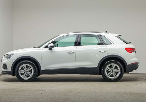 Audi Q3, 2023