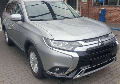 Mitsubishi Outlander, 2020