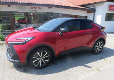 Toyota C-HR, 2025