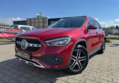 Mercedes-Benz GLA 200, 2021