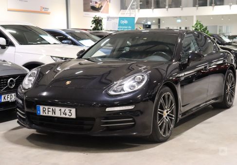 Porsche Panamera, 2016