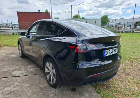 Tesla Model Y, 2024 2