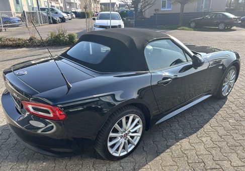 Fiat 124 Spider, 2017