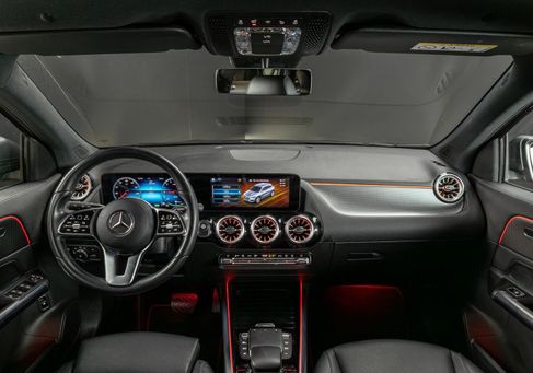 Mercedes-Benz GLA 250, 2022